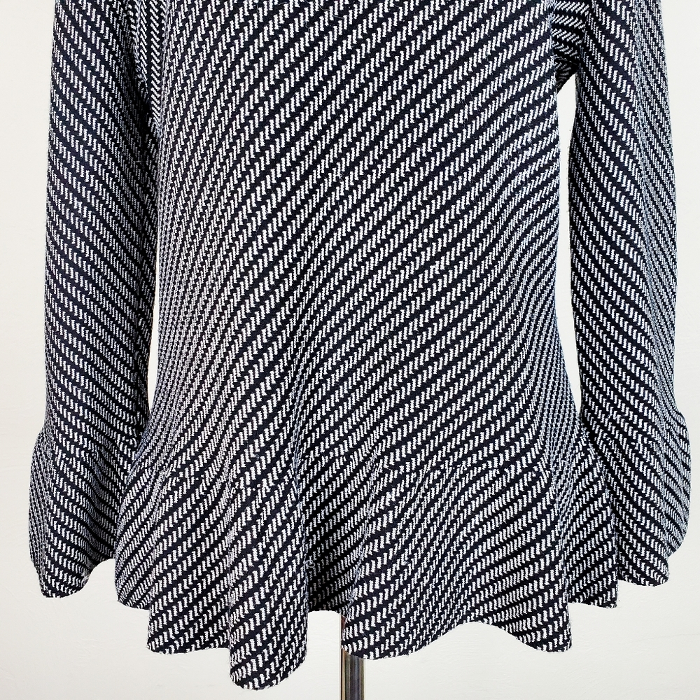 Ann Taylor Top Sweater Peplum Bell Sleeves Career Metallic Black Neutral Elegant - Picture 5 of 10
